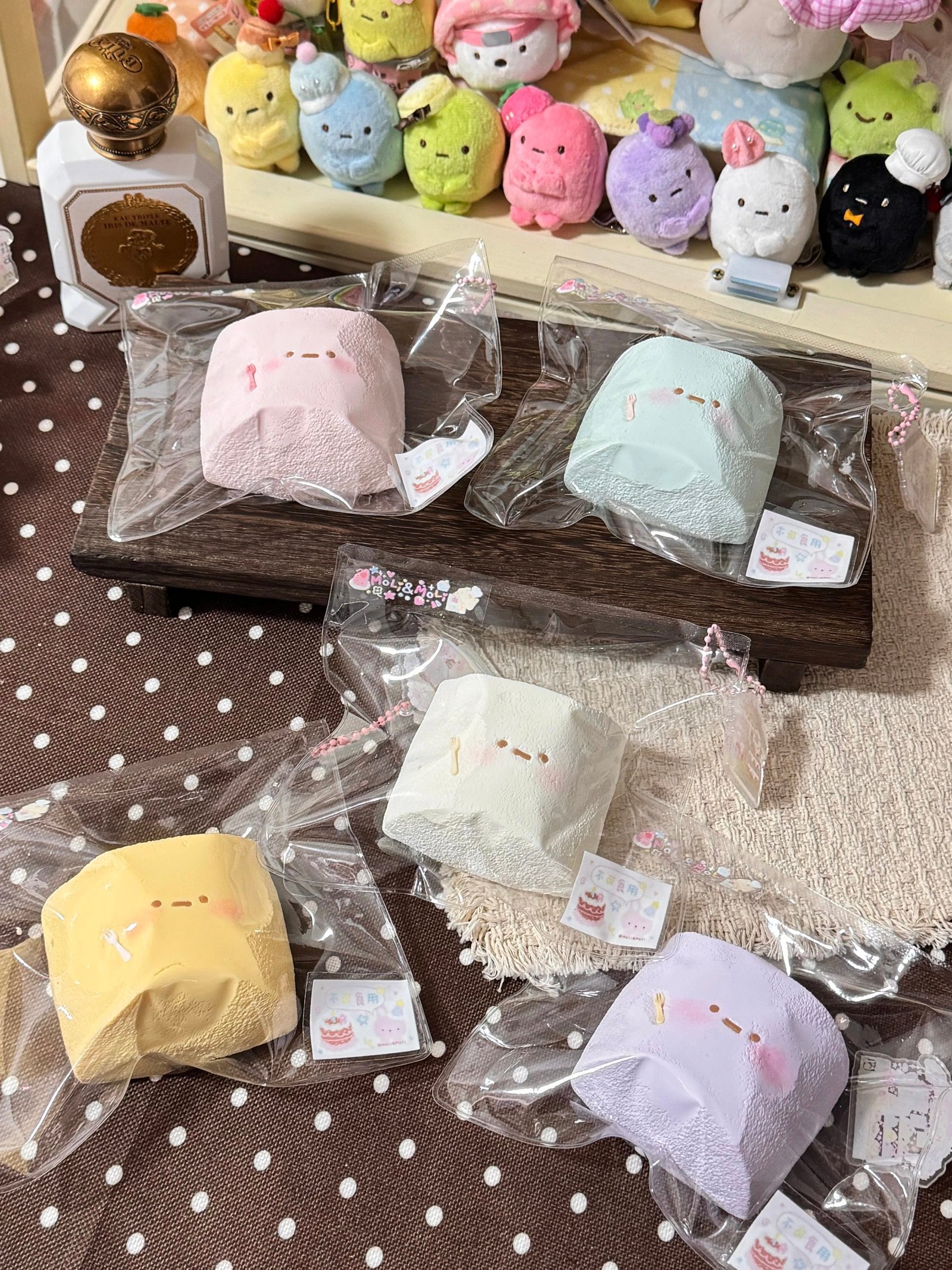 91004 Moli & Moli Dazed Marshmallow - Mystery Box (Cream Paste Texture Series) / Moli&Moli捏捏 ぼんやりマシュマロ・ブラインドボックス (クリームペースト触感シリーズ)