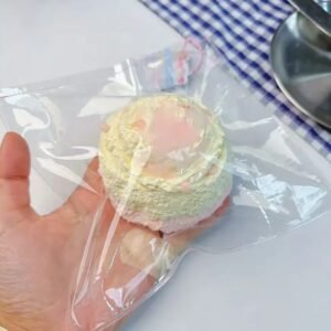128043 Mumu Nienie Berry Ice Cream Toast (Light Cream Texture Series) / 木木捏捏 莓莓冰淇淋吐司(稀奶油触感系列)