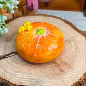 96002 Squishy Museum Pancake Mandarin (Yogurt Clay Texture Series) / 捏捏博物馆 パンケーキみかん (ヨーグルトクレイ触感シリーズ)