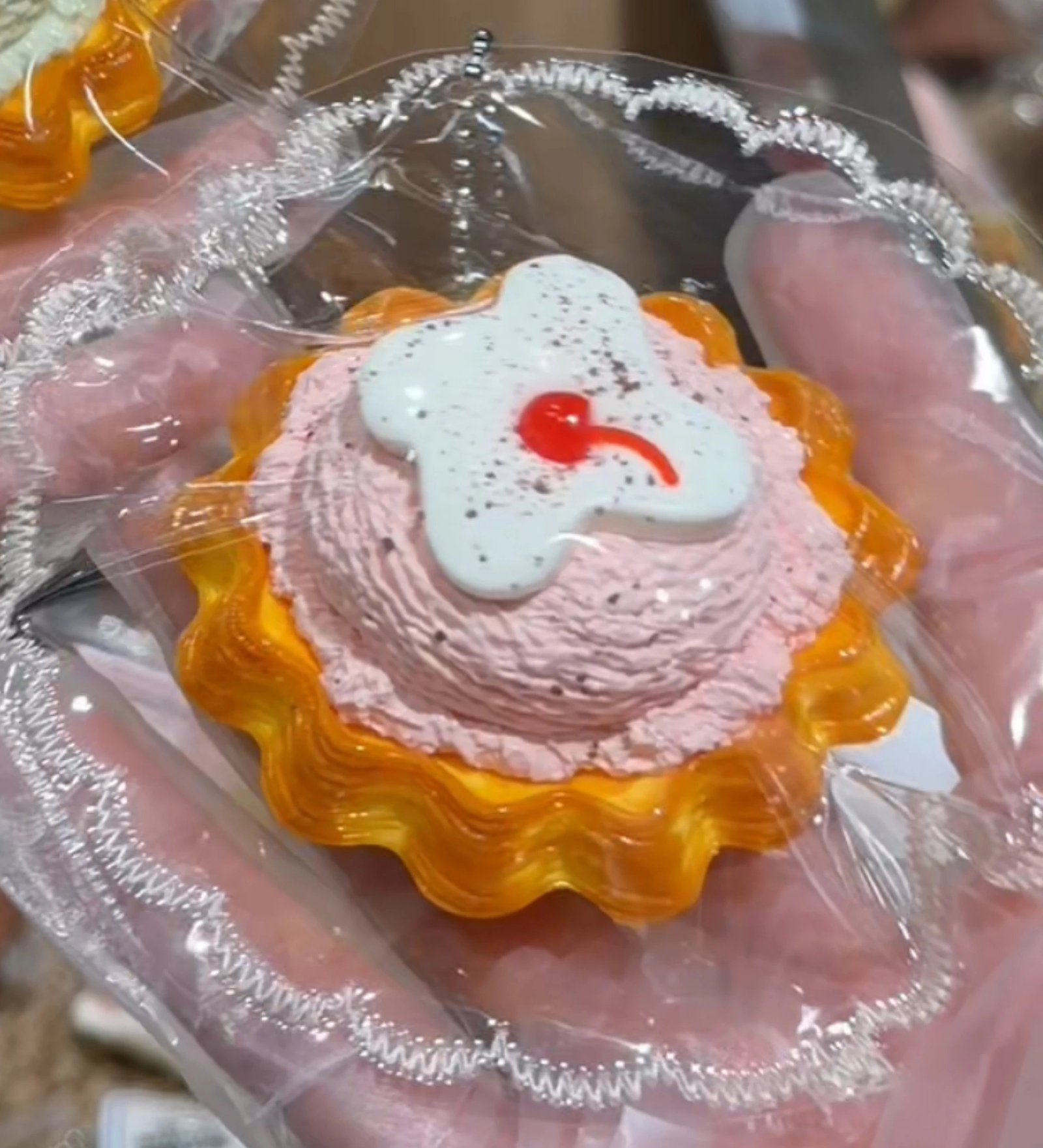 34036 NAIPI Mini Strawberry Ice Cream Tart / NAIPI mini草莓冰淇淋蛋挞