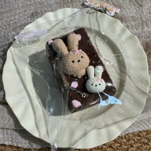 168003 Niannian Nienie Bunny Polka Dot Popsicle (Sticky Clay Texture Series) / 年年的捏捏 兔子波点冰糕(黏糊泥触感系列)
