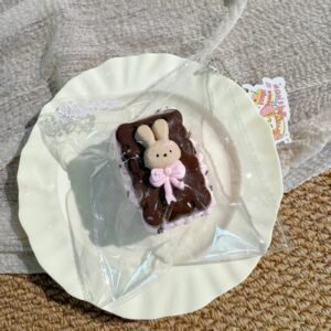 168007 Niannian Nienie Bunny Filled Cookie (Sticky Clay Texture Series) / 年年的捏捏 兔子夹心饼干(黏糊泥触感系列)