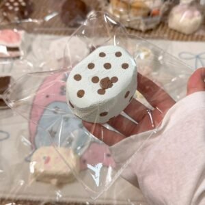 159008 NiceBerry Thin Chocolate Polka Dot Senbei (Sticky Clay Texture Series) / 好莓味 薄巧波点仙贝 (黏糊泥触感系列)