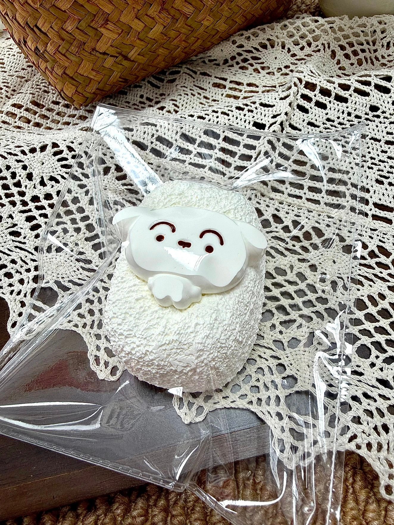 160012 Nohara Nienie Xiaobai Mini Senbei (Dry Milk Cake Clay Texture Series) / 野原捏一捏 小白小仙贝 (干奶糕触感系列)