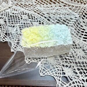 160019 Nohara Nienie Dawn Sea Crushed Ice Long Rice Ball (Cream Cheese Clay Texture Series) / 野原捏一捏 熹光海碎碎冰长饭团 (干酪泥触感系列)