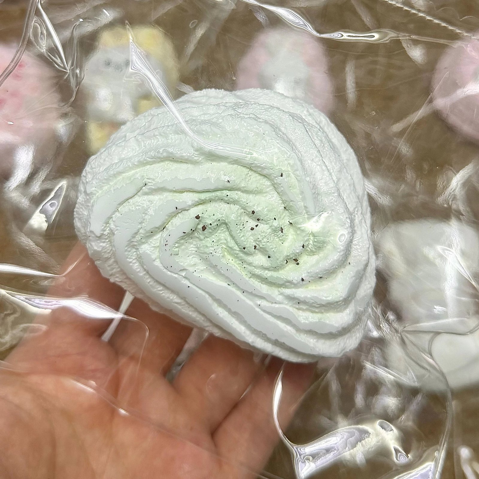 135017 Ohmo Nienie Mint Triangle Cream (Cream Cheese Clay Texture Series) / ohmo捏捏 薄荷三角奶油 (干酪泥触感系列)
