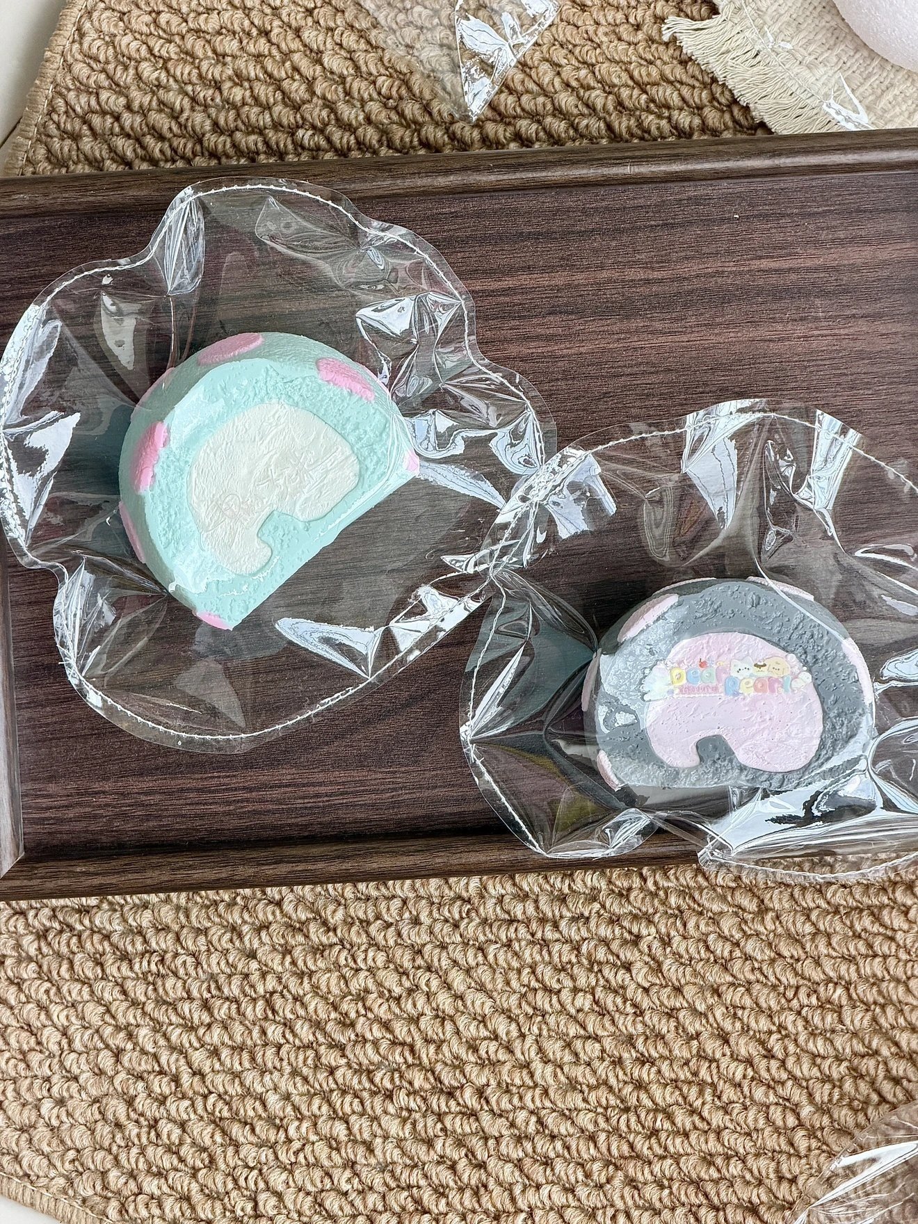 198030 Little Pearl Nienie Swiss Roll - Butter Chocolate (Dry Cheese Clay Texture Series) / 一颗小珍珠捏捏 瑞士卷・黄油巧克力(干奶酪泥触感系列)