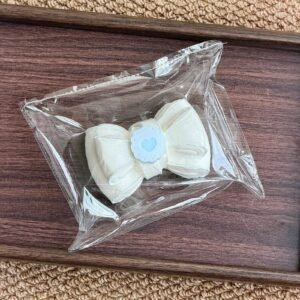 198055 Little Pearl Nienie Sister Blue Bow (Wet Glutinous Rice Clay Texture Series) / 一颗小珍珠捏捏 妹妹的蓝色蝴蝶结(湿糯米泥触感系列)
