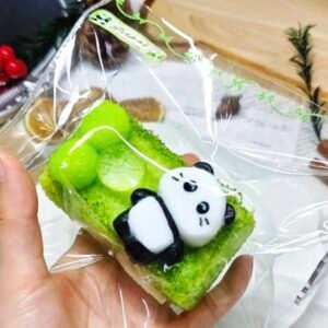 143000 Pitpat Pupu Matcha Cake (Soft Clay Texture Series) / Pitpat 噗噗抹茶蛋糕 (软泥触感系列)