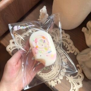 106016 Rabb Bite-Size Strawberry Ice Cream (Yogurt Clay Texture Series) / Rabb 啾啾 ひとくちいちごアイス (ヨーグルトクレイ触感シリーズ)