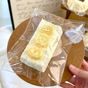 172004 Relax Cat Cookie Long Toast (Light Cream Texture Series) / 放轻松捏 猫猫饼干长吐司(轻奶油)