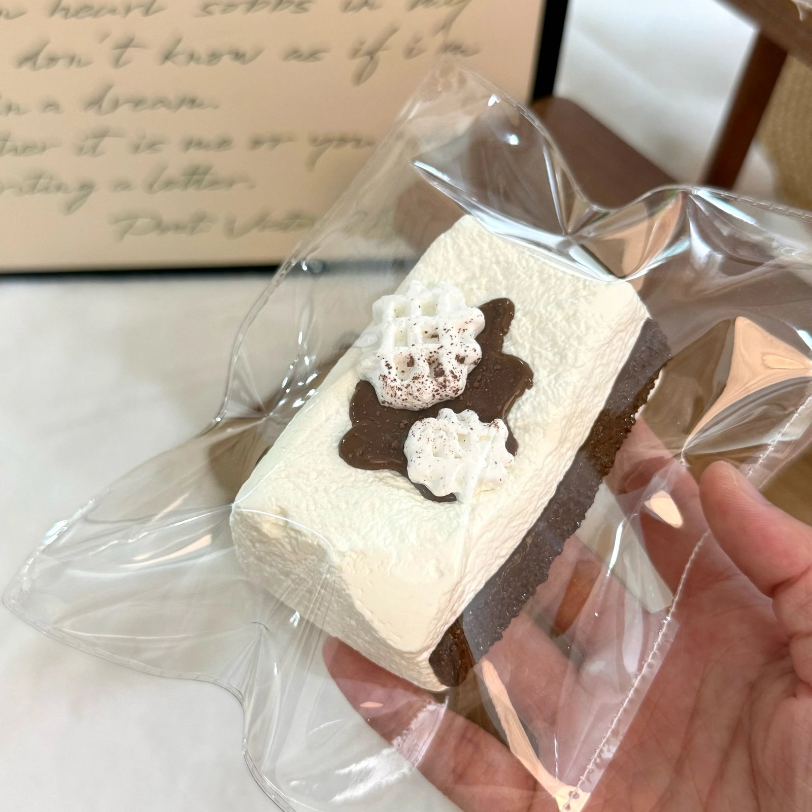 172008 Relax Filled Long Toast (Rice Cake Clay Texture Series) / 放轻松捏 夹心长吐司(米糕泥)