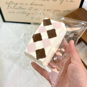 172009 Relax Diamond Grid Toast (Rice Cake Clay Texture Series) / 放轻松捏 菱格吐司(米糕泥)