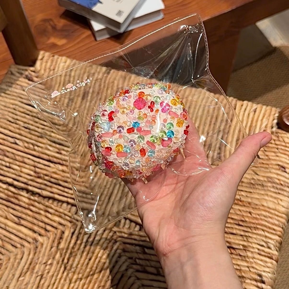 95027 Well Rested Again Squishy Colorful Bead Layer Cake (Cheese Oven 2.0 Texture Series) / 又睡饱了捏捏 カラフルビーズレイヤーケーキ (チーズオーブン2.0触感シリーズ)