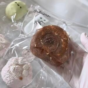 116038 Suredodo Chocolate Swiss Roll (Oven-Baked Sweet Potato Clay Texture Series) / Suredodo苏惹多多 チョコレートスイスロール (オーブン焼きスイートポテトクレイ触感シリーズ)