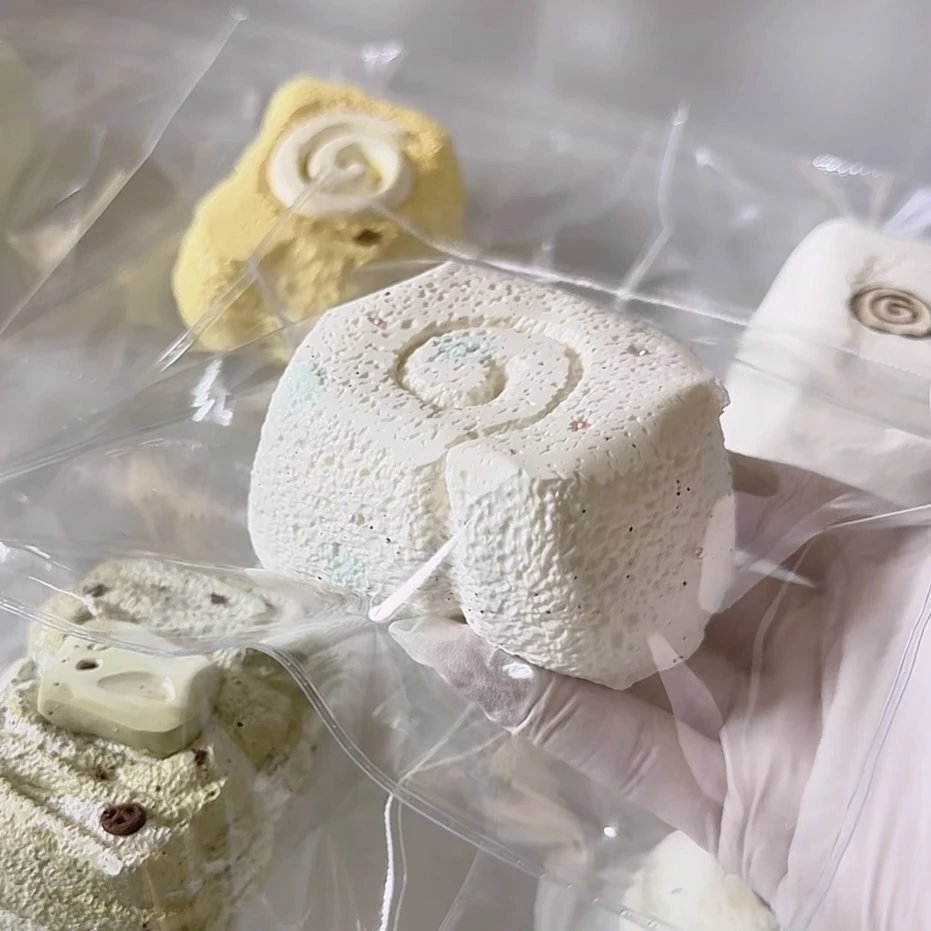 116091 Suredodo Bubble Swiss Roll (Baked Sweet Potato Clay Texture Series) / Suredodo苏惹多多 泡泡瑞士卷(红薯泥烤箱版触感系列)