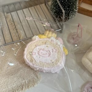 185007 Sweet Cat Nian Nian Cat Cream Swiss Roll - Pink / 甜猫捏捏 猫咪奶油瑞士卷-粉