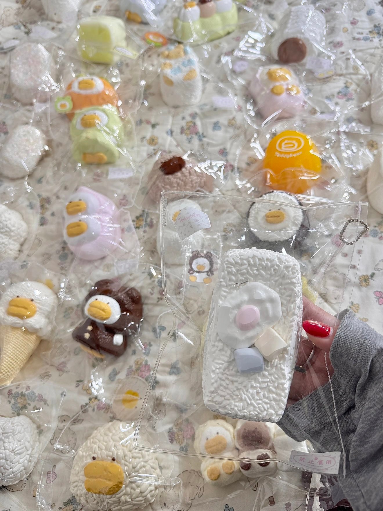 120019 Teddybear Marshmallow Long Onigiri (Yogurt Cream Texture Series) / Teddybear マシュマロ長いおにぎり (ヨーグルトクリーム触感シリーズ)