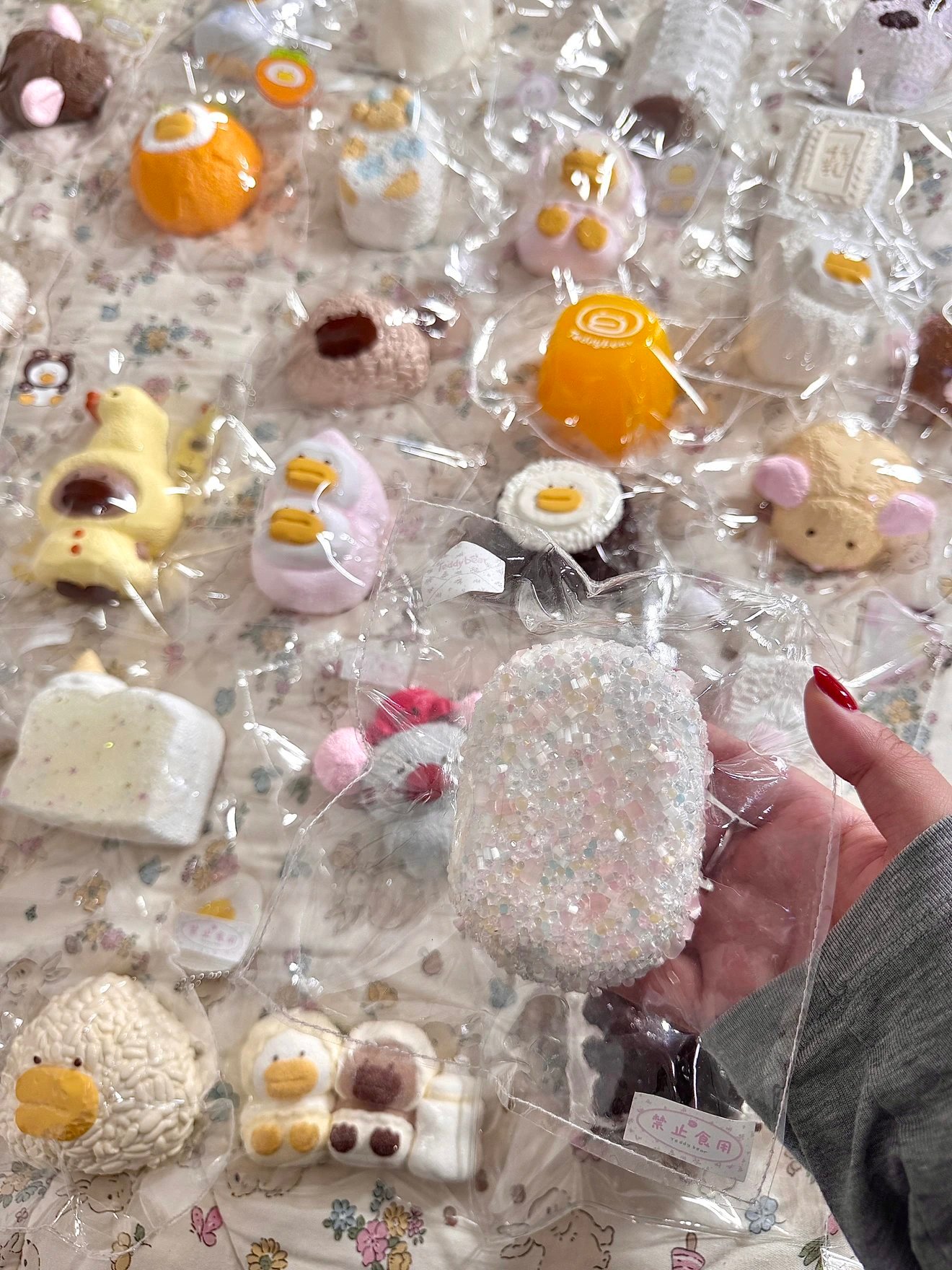 120026 Teddybear Popping Candy Senbei (Glutinous Cream Texture Series) / Teddybear ポッピングキャンディせんべい (もちクリーム触感シリーズ)