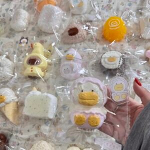 120036 Teddybear Strawberry Baby Duck (Soft Squeeze-Dry Texture Series) / Teddybear いちごベビーアヒル (ソフトスクイーズドライ触感シリーズ)