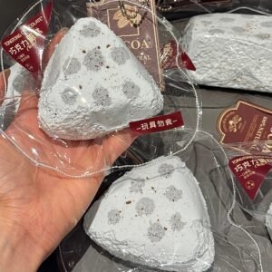 162010 Tongtong Nienie Aqua Gray Polka Dot Rice Ball (Light Cream Clay Texture Series) / 彤彤的捏 水灰波点饭团(轻奶油触感系列)