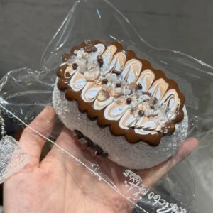 124008 Victoria Kuangnie Chocolate Large Senbei / 维多利亚狂捏 巧克力大仙贝