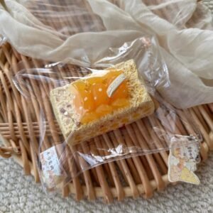 86002 Vanilla Bapu Candy Mille-Feuille Long Toast (Rich Chewy Clay Texture Series) / 香草吧噗 キャンディミルフィーユロングトースト (濃厚もちもちクレイ触感シリーズ)