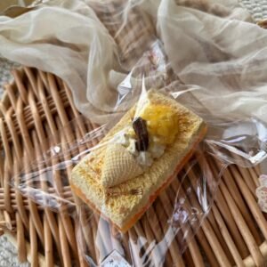 86007 Vanilla Bapu Ice Cream Cone Filled Long Toast (Rich Chewy Clay Texture Series) / 香草吧噗 コーンフィリングロングトースト (濃厚もちもちクレイ触感シリーズ)