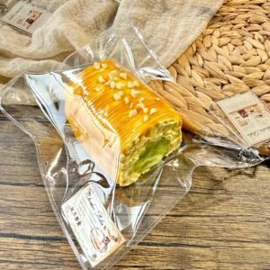 201004 Wandou Pistachio Mille-Feuille (Fluffy Cream Texture Series) / wandou捏捏 开心果千层酥（绵奶油触感系列）