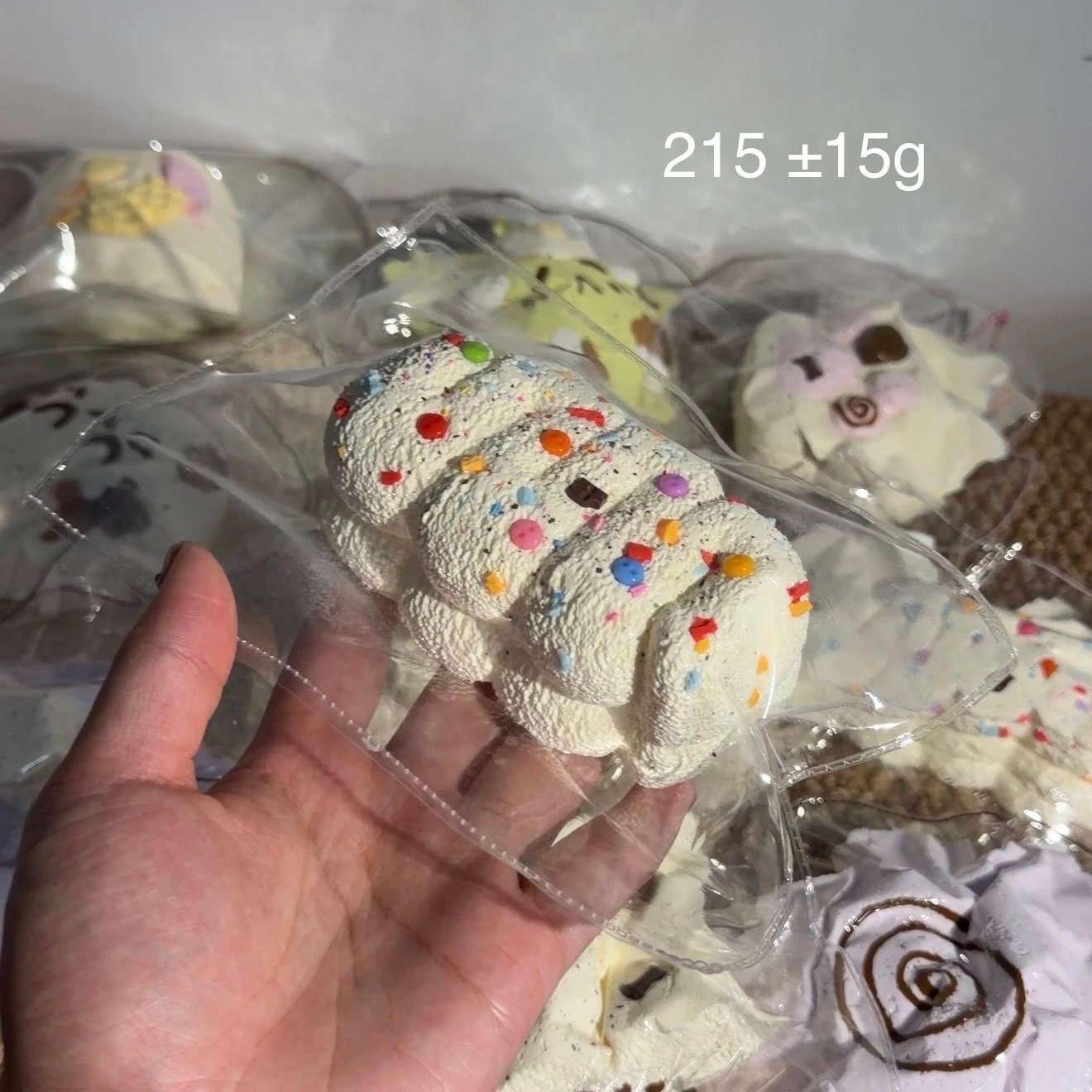 158004 Wutiao Bear Nienie Candy Bean Round Cream Bar (Cream Paste 1.0 Texture Series) / 五条熊捏捏 糖豆圆润奶油条 (奶膏1.0触感系列)