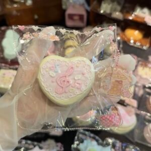 146003 Xiaoxiong Bear Heart Music Note White Chocolate (Glutinous Rice Clay Texture Series) / 小熊Bear捏 爱心音符(白巧) (糯米泥触感系列)