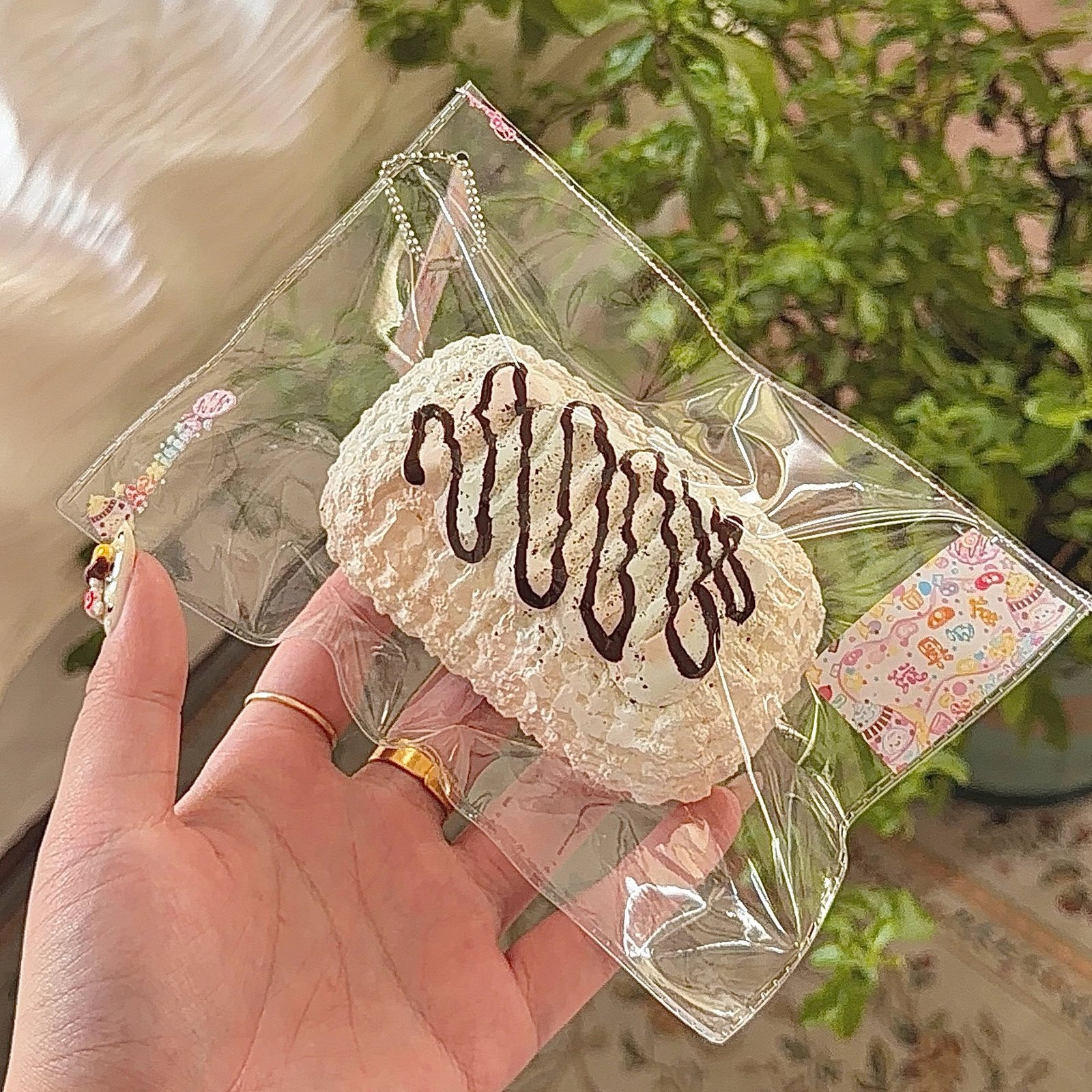 107000 12Xininl Sea Salt Chocolate Knit Roll (Paper Clay Texture Series) / 12Xininl捏捏小店 シーソルトチョコレートニットロール (紙粘土触感シリーズ)