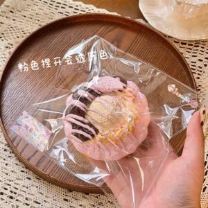 107011 12Xininl Berry Chocolate Donut (Glutinous Cream Texture Series) / 12Xininl捏捏小店 ベリーチョコレートドーナツ (もちもちクリーム触感シリーズ)