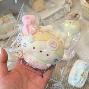 31015 Xiao Masheng Strawberry Fish Cake Cat / 小麻生捏 草莓鱼板喵