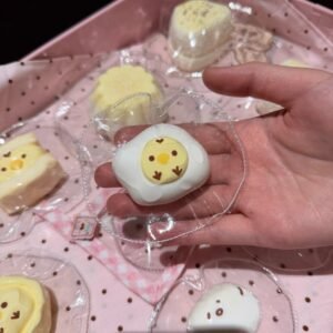 178031 Xiao Shui Yi Chick Fried Egg (Cream Soft Clay Texture Series) / 小睡伊 小鸡荷包蛋（奶油软泥）