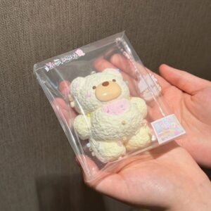 178036 Xiao Shui Yi Bear Hug (Bursting Water Cream Clay Texture Series) / 小睡伊 小熊抱抱（爆浆水奶油）