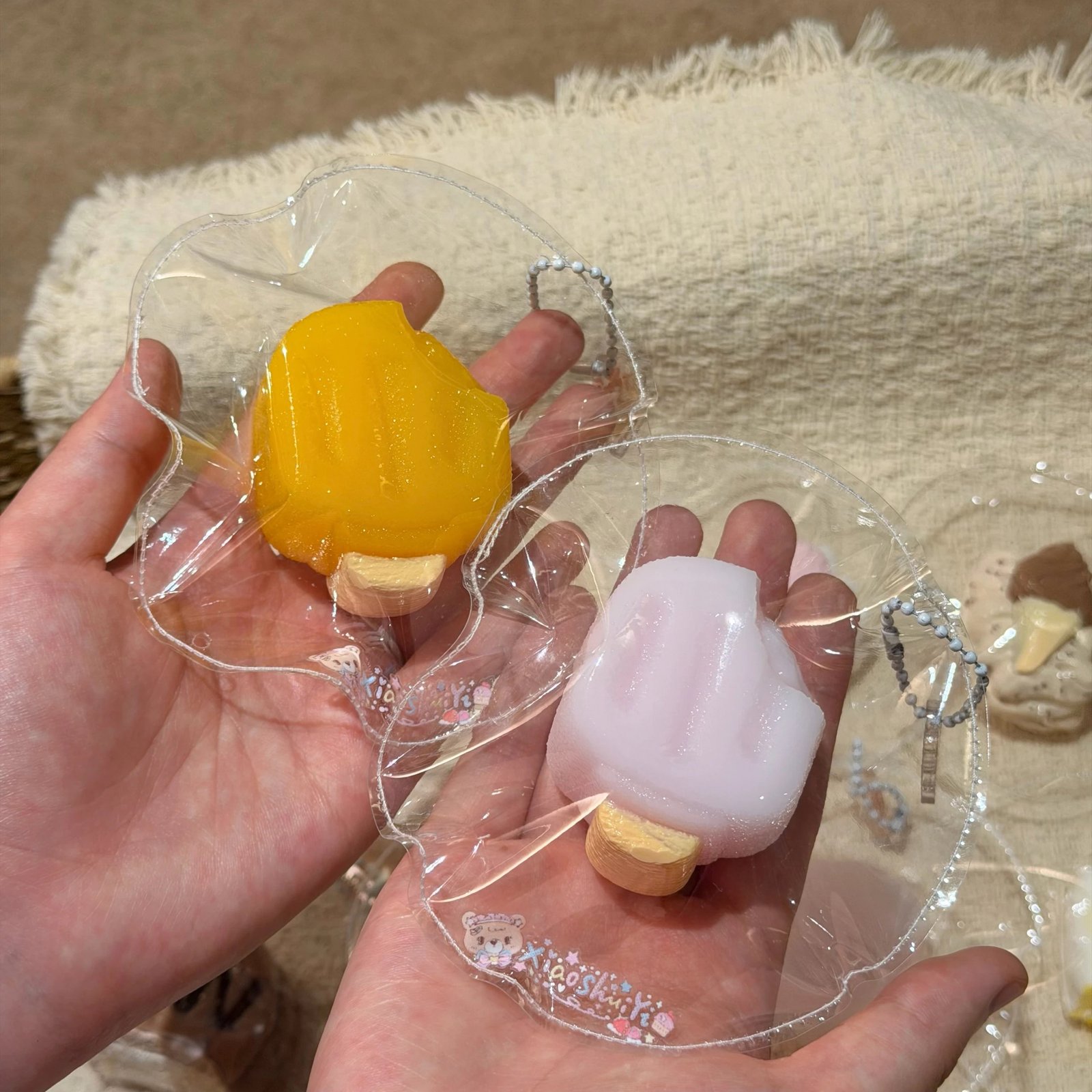 178049 Xiao Shui Yi Strawberry Milk Ice Pop (Soft Milk Cream Clay Texture Series) / 小睡伊 草莓牛乳冰棒(绵乳膏泥)