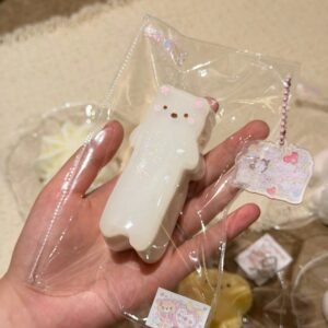 178064 Xiao Shui Yi White Bear Bar (Cream Soft Clay Texture Series) / 小睡伊 白熊条(奶油软泥)