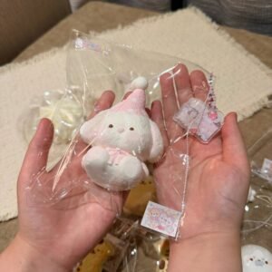 178065 Xiao Shui Yi Party Bunny (Cream Soft Clay Texture Series) / 小睡伊 派对小兔(奶油软泥)