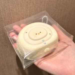 178077 Xiao Shui Yi Snowman Bread Roll (Bursting Water Cream Clay Texture Series) / 小睡伊 雪人面包卷（爆浆水奶油）
