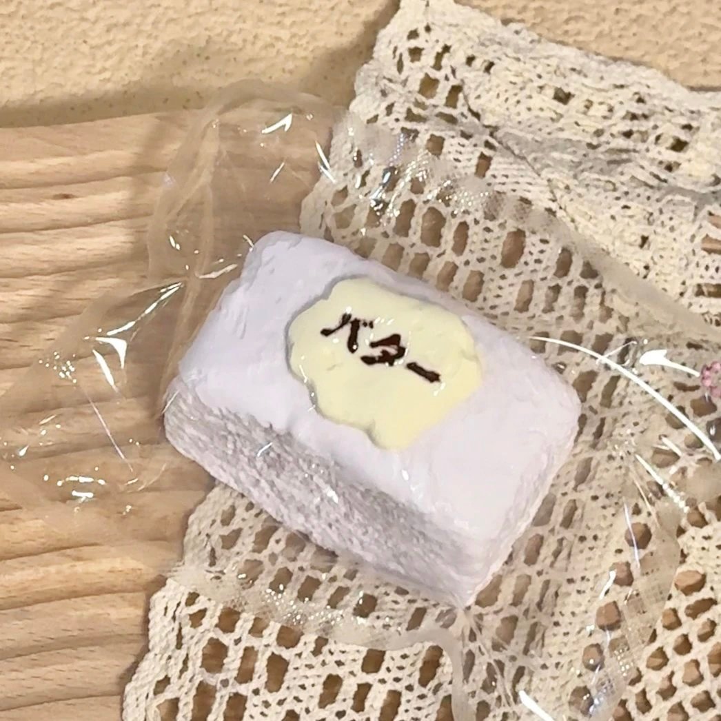173080 Xiao Ya Cai Cai Toast Sauce Bread (Dry Clay Texture Series) / 小牙菜菜 吐司酱面包(干噎泥)