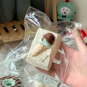 186003 Yumi Nian Nian Ice Cream Short Toast (Clay Texture Series) / Yumi捏捏 冰激凌短吐司(黏土泥触感系列)