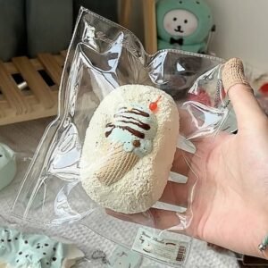 186009 Yumi Nian Nian Ice Cream Senbei (Light Cream Texture Series) / Yumi捏捏 冰激凌仙贝(轻奶油触感系列)