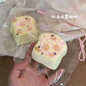 127006 YUTBAOO Berry Fluffy Toast (Rich Cream Texture Series) / YUTBAOO 莓莓绒绒吐司 (醇奶油触感系列)