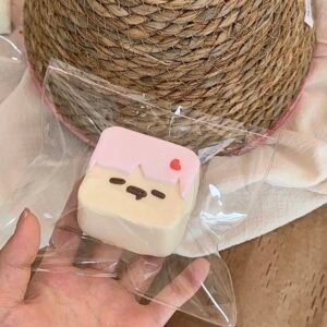 127026 YUTBAOO Mini Square (Gummy Texture Series) / YUTBAOO 小方 (软糖触感系列)