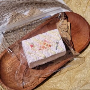 139006 Yizhi Feige Nie Strawberry Cheese Berry Series Short Toast (New Dry Clay Texture Series) / 一只肥鸽捏 芝芝莓莓系列 短吐司 (新干噎可塑泥触感系列)