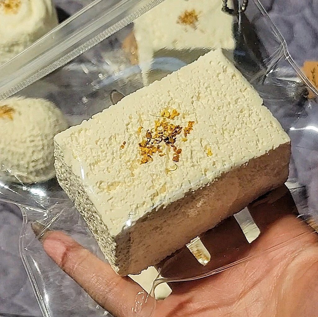 139014 Yizhi Feige Nie Osmanthus 2.0 Short Toast (New Dry Clay and Cream Clay Texture Series) / 一只肥鸽捏 桂花系列2.0 短吐司 (新干噎可塑泥与新奶油泥触感系列)