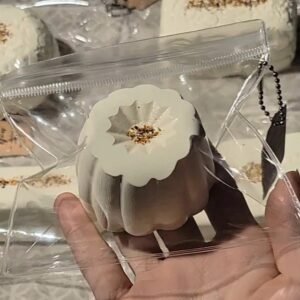 139082 Yizhi Feige Nie Osmanthus Series Osmanthus Canele (New Dry Clay and Cream Cheese Clay Texture Series) / 一只肥鸽捏 桂花系列 桂花可露丽 (新干噎可塑泥与干酪泥触感系列)