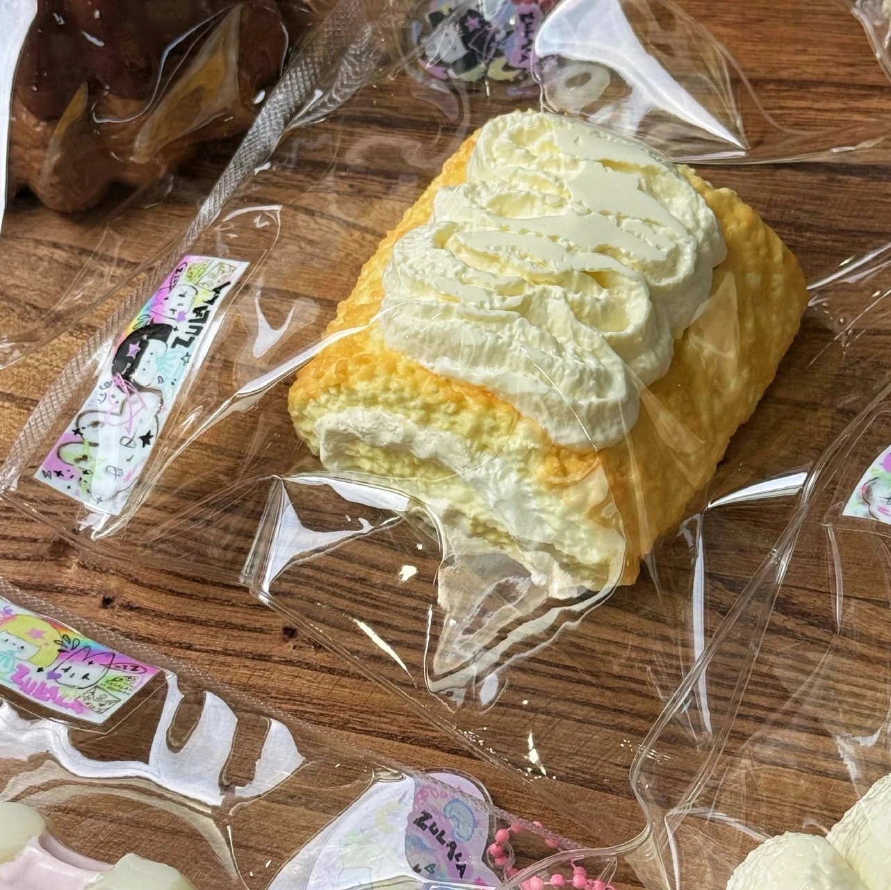 140007 Zulala Classic Cream Roll (Potato Clay Texture Series) / 祖拉拉 老式奶油卷 (土豆泥触感系列)