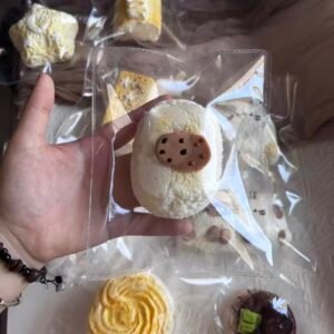 119000 Zzz Cookie Senbei (Whipped Cream Texture Series) / zzZ捏 クッキーせんべい (ホイップクリーム触感シリーズ)